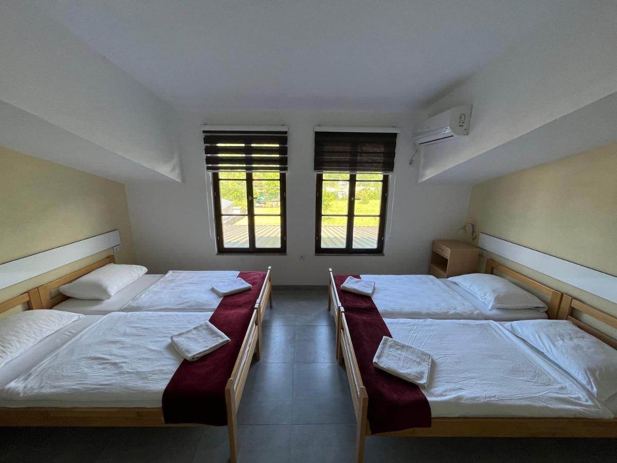 Rooms And Apartments Neron Bihac Lohovo ภายนอก รูปภาพ