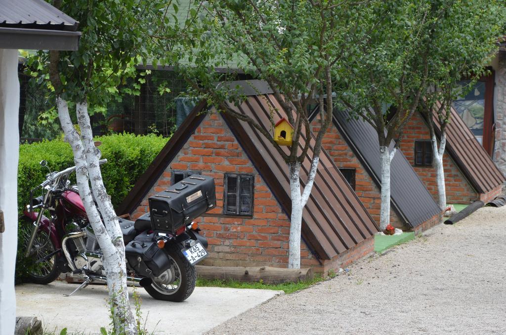 Rooms And Apartments Neron Bihac Lohovo ภายนอก รูปภาพ